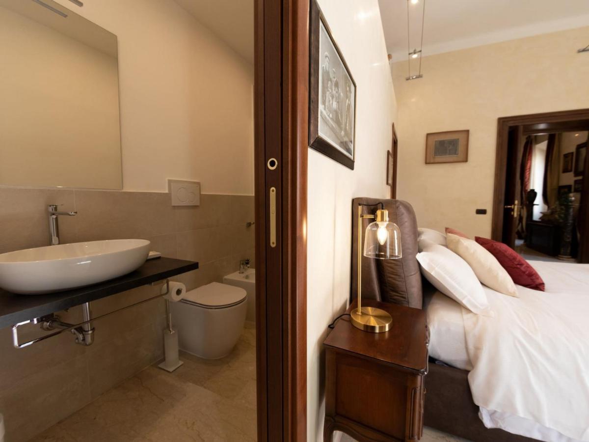 The Best Rent - Apartment With A View On Altare Della Patria Rom Exteriör bild