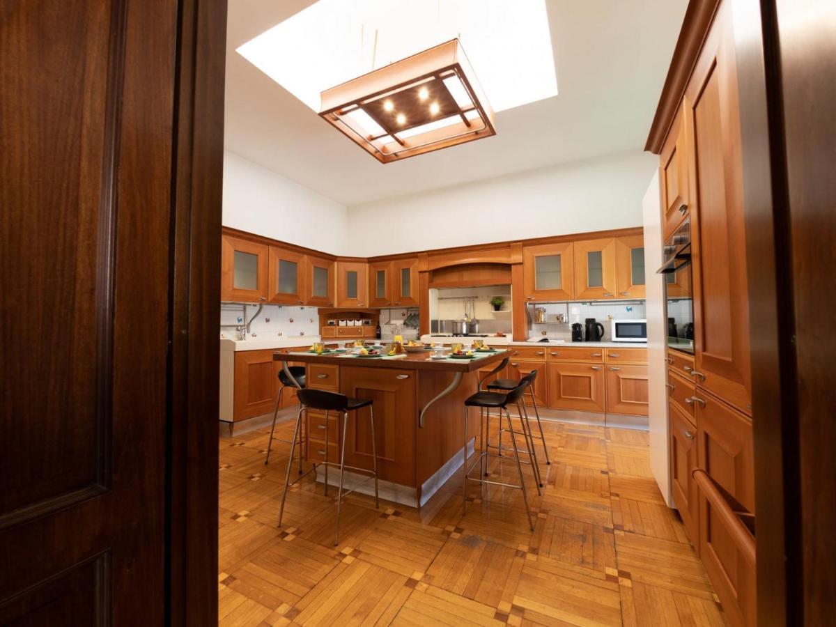 The Best Rent - Apartment With A View On Altare Della Patria Rom Exteriör bild